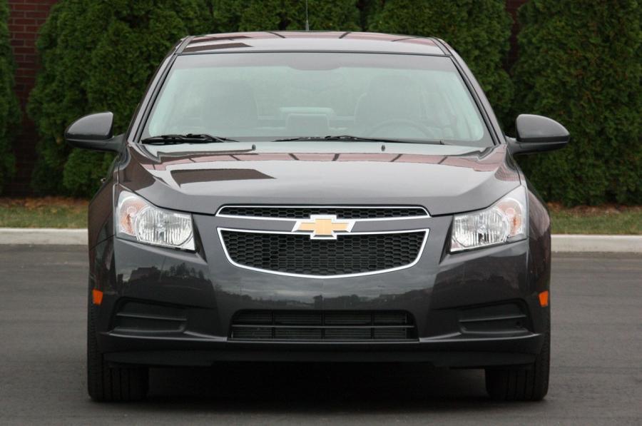  Chevrolet Cruze 1LT 2011 года  (фото 6 из 36)
